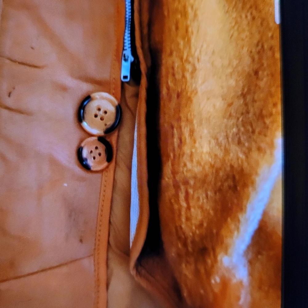 Men's Double-Breasted Tan Leather Trench Coat - Picture 12 of 16